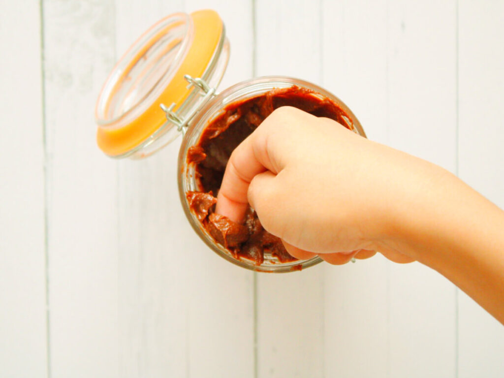 Creamy Vegan Chocolate Hazelnut Spread taste test from the jar