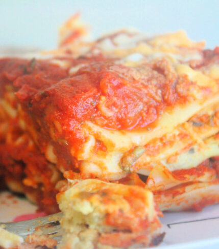 Vegan Cheesy Vegetable Lasagna