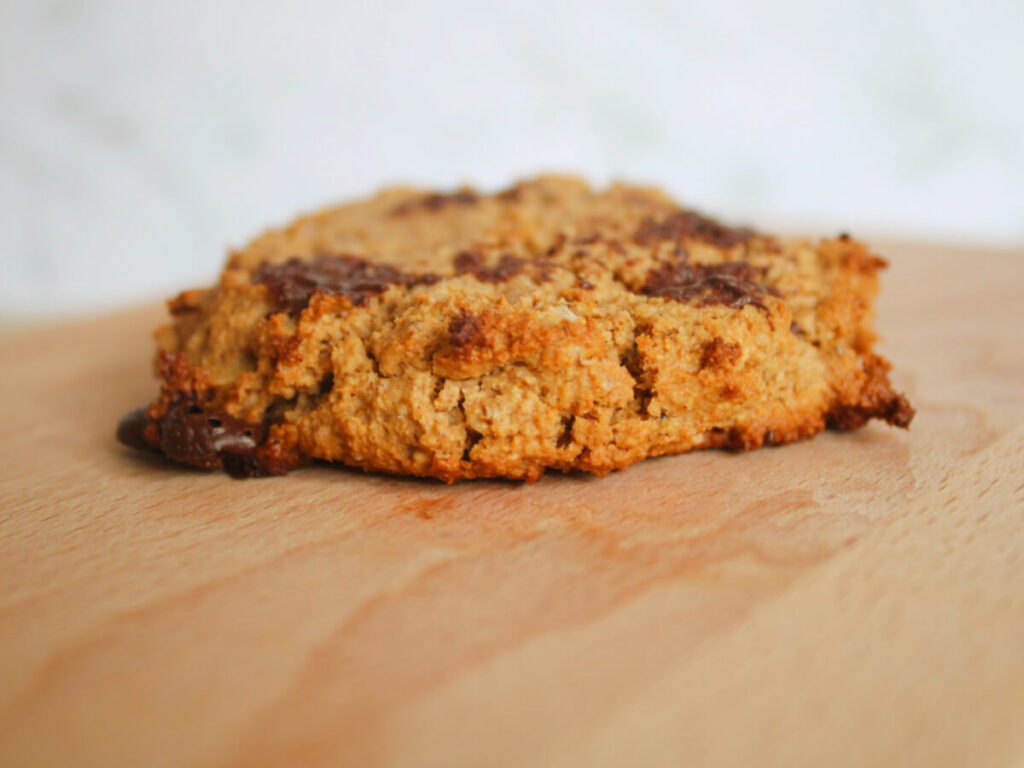 Chocolate chip cookie