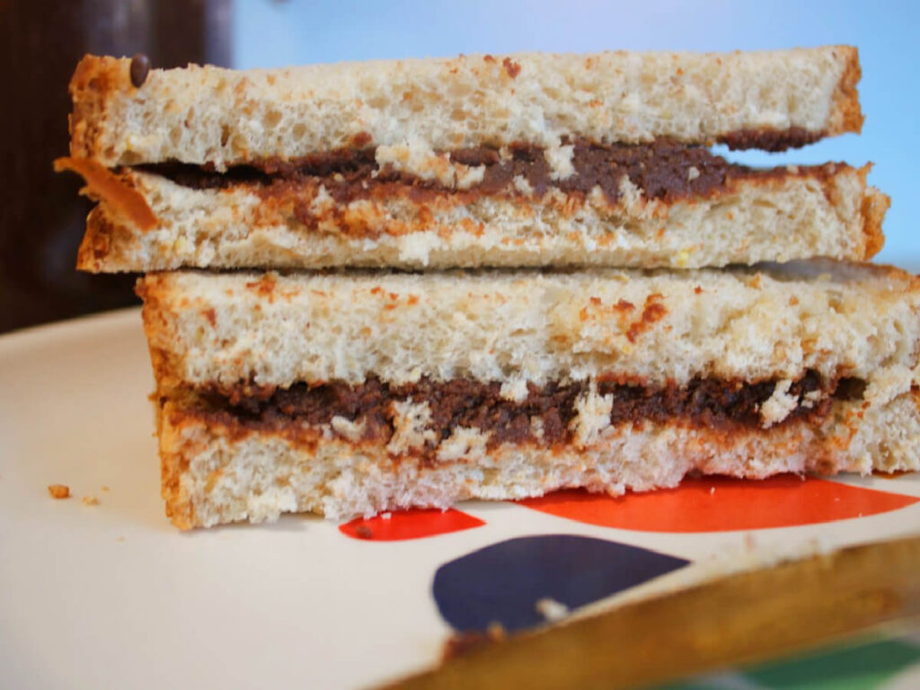 How to Make Chocolate Sunflower Seed Butter sandwich 